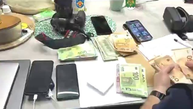 Dosarul „Car Vertical”: încă cinci persoane trimise în judecată. Peste 30.000 de imagini intime ale femeilor, distribuite pe Telegram, iar victimele erau șantajate