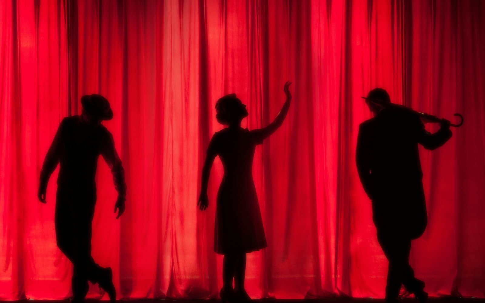 Teatrul moldovenesc pleacă în turneu: „Chirița” la Arad, „Richard al III-lea” la București și Salonic, „Macbeth” la Festivalul Național de Teatru