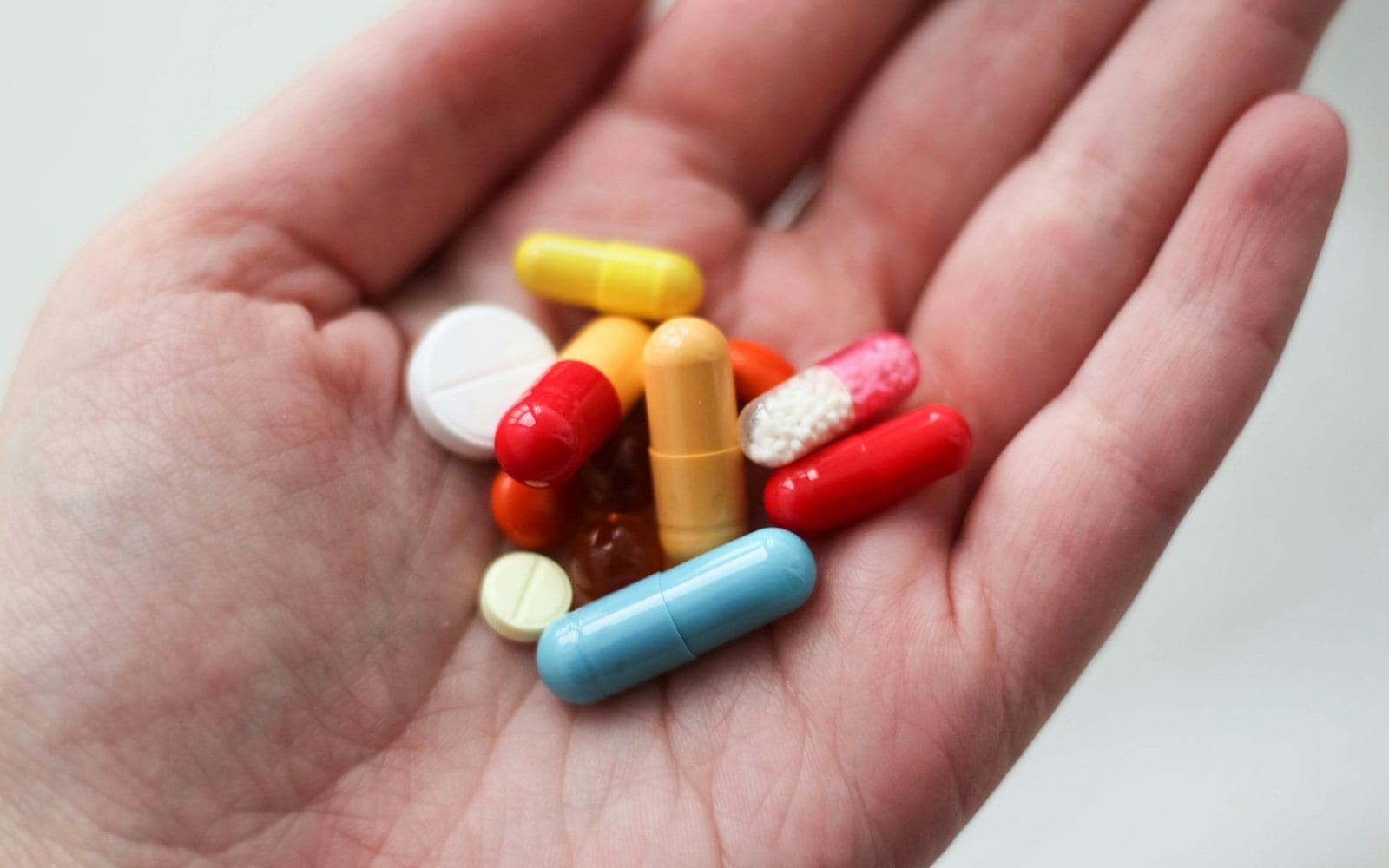 Cazurile noi de consum de droguri au crescut de la 545 la 704 într-un an. Guvernul a aprobat strategia antidrog până în 2032