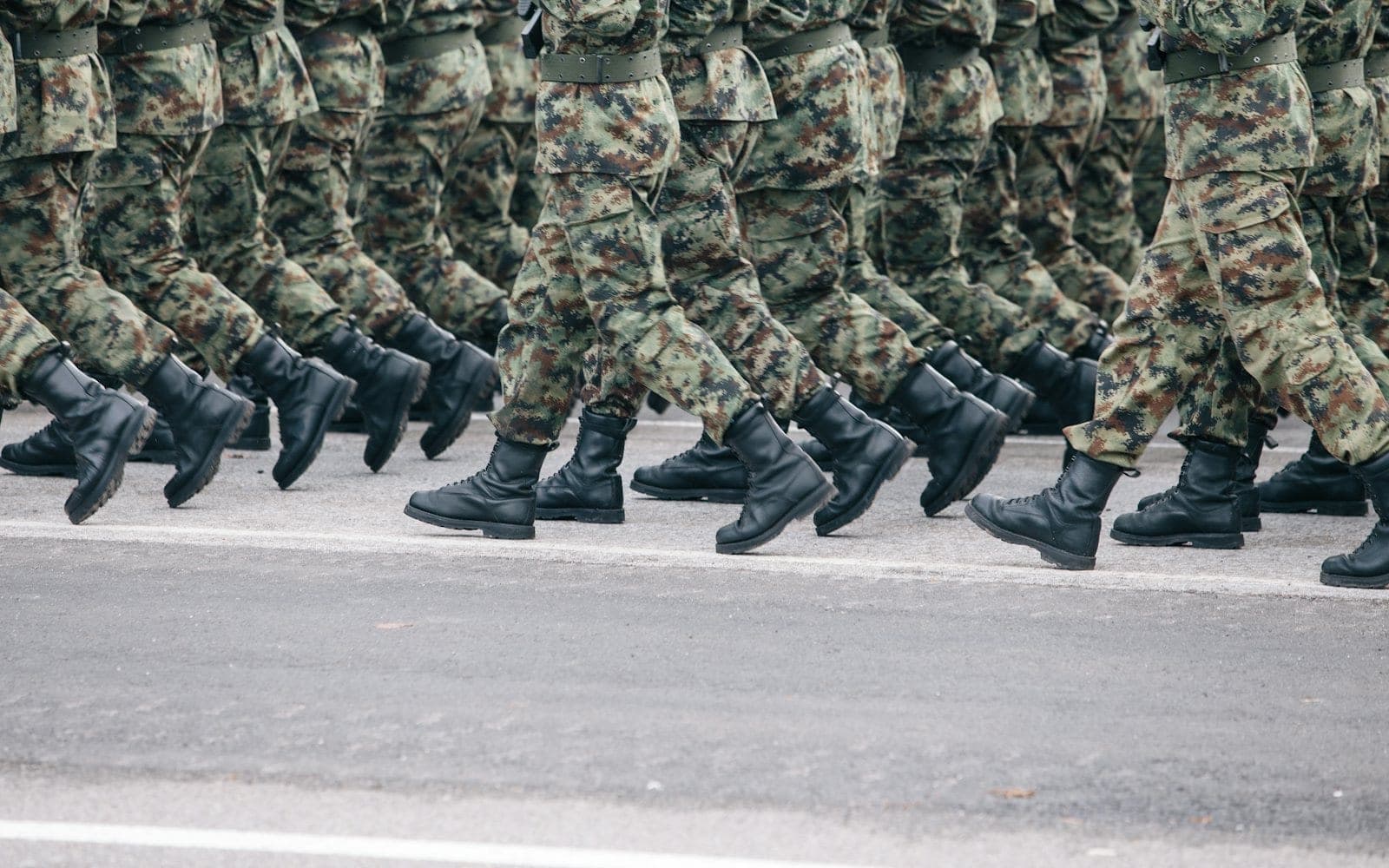 Promo-LEX: peste o sută de absolvenți ai școlilor militare din regiunea transnistreană au primit diplome rusești