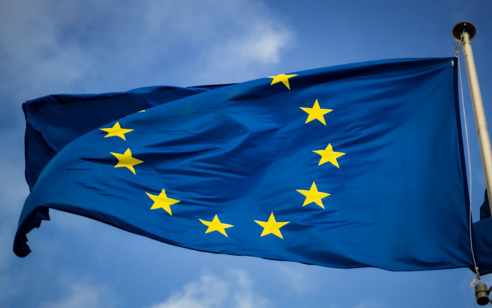 UE pregătește încă 157 de milioane de euro pentru Moldova. Dombrovskis: „Două treimi dintre reforme urmează încă să fie implementate”