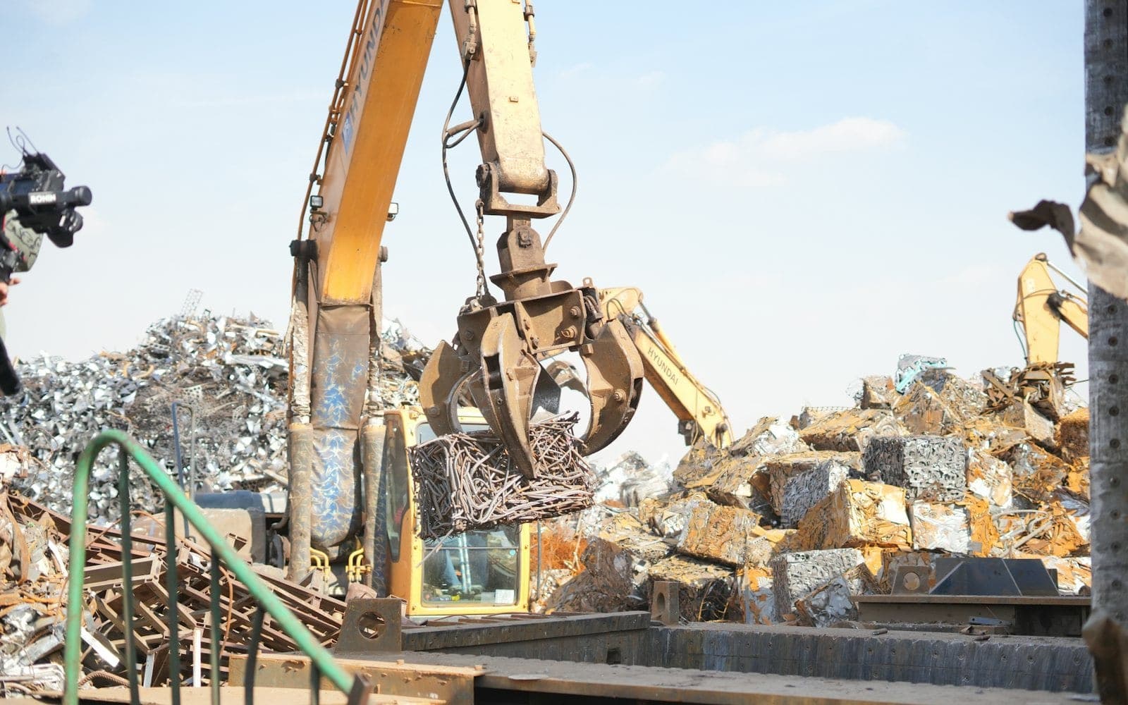 Uzina Metalurgică de la Rîbnița a rămas fără autorizație de mediu, chiar când CFM a anunțat reluarea importului de fier vechi pe calea ferată