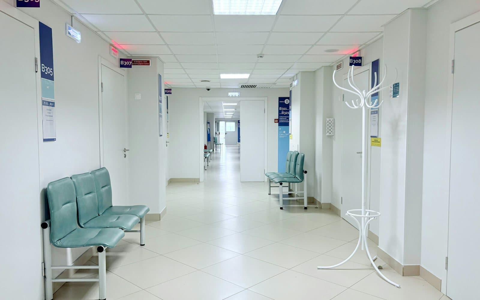 Deficiențe sistemice la Spitalul Clinic Bălți: echipament de 2,6 milioane de lei ținut pe hol și șefi interimari de ani de zile