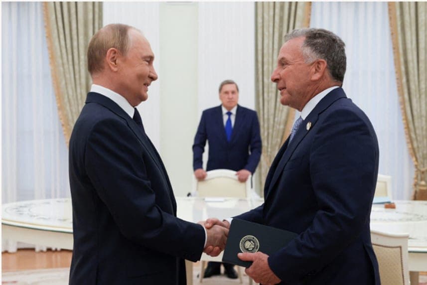 Putin i-a spus lui Witkoff că Rusia e gata să reia în noiembrie negocierile cu SUA și Ucraina. Zelenski propune înghețarea frontului
